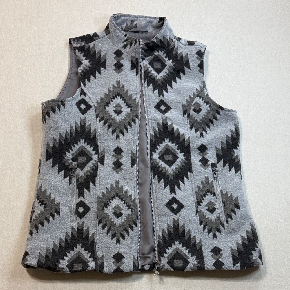 Men's Geometric Patterned Vest in Gray